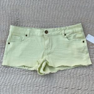 NWT Bluenotes Jean Shorts